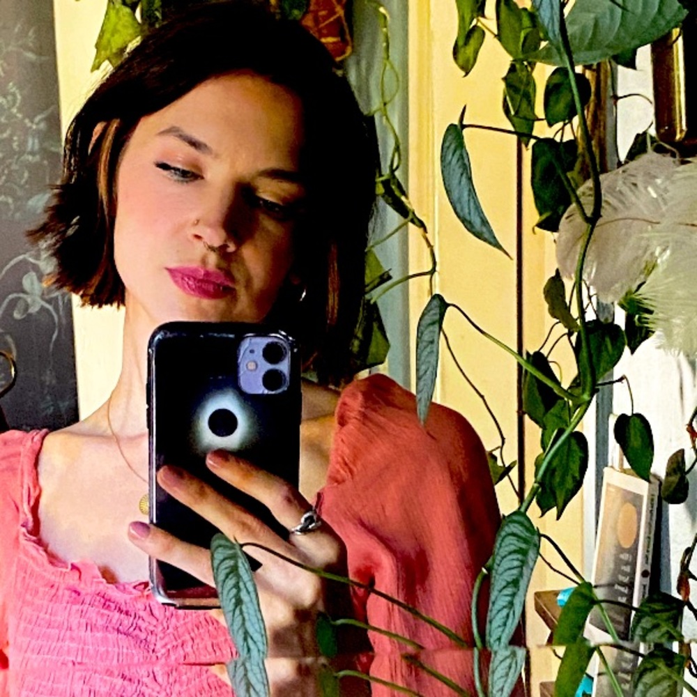 Meet your Posher, Rebecca